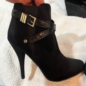 Guess booties